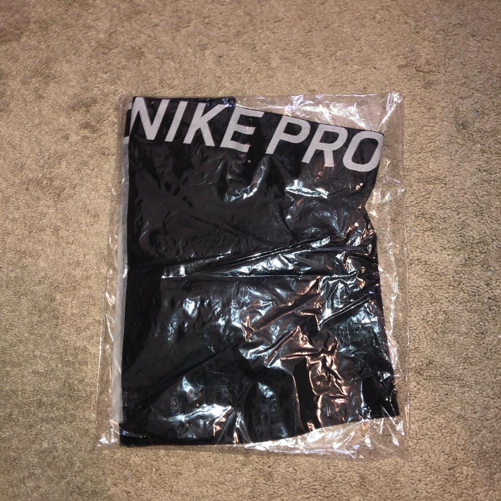 Black Nike Pro Spandex